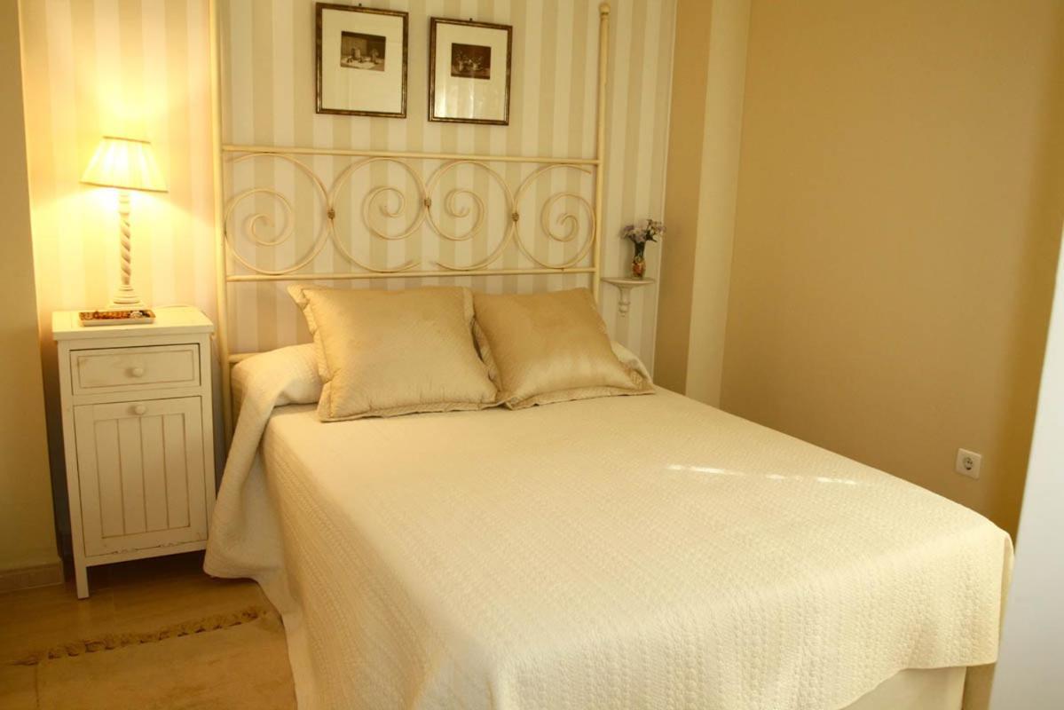 Crav Villa โรเช่ ภายนอก รูปภาพ