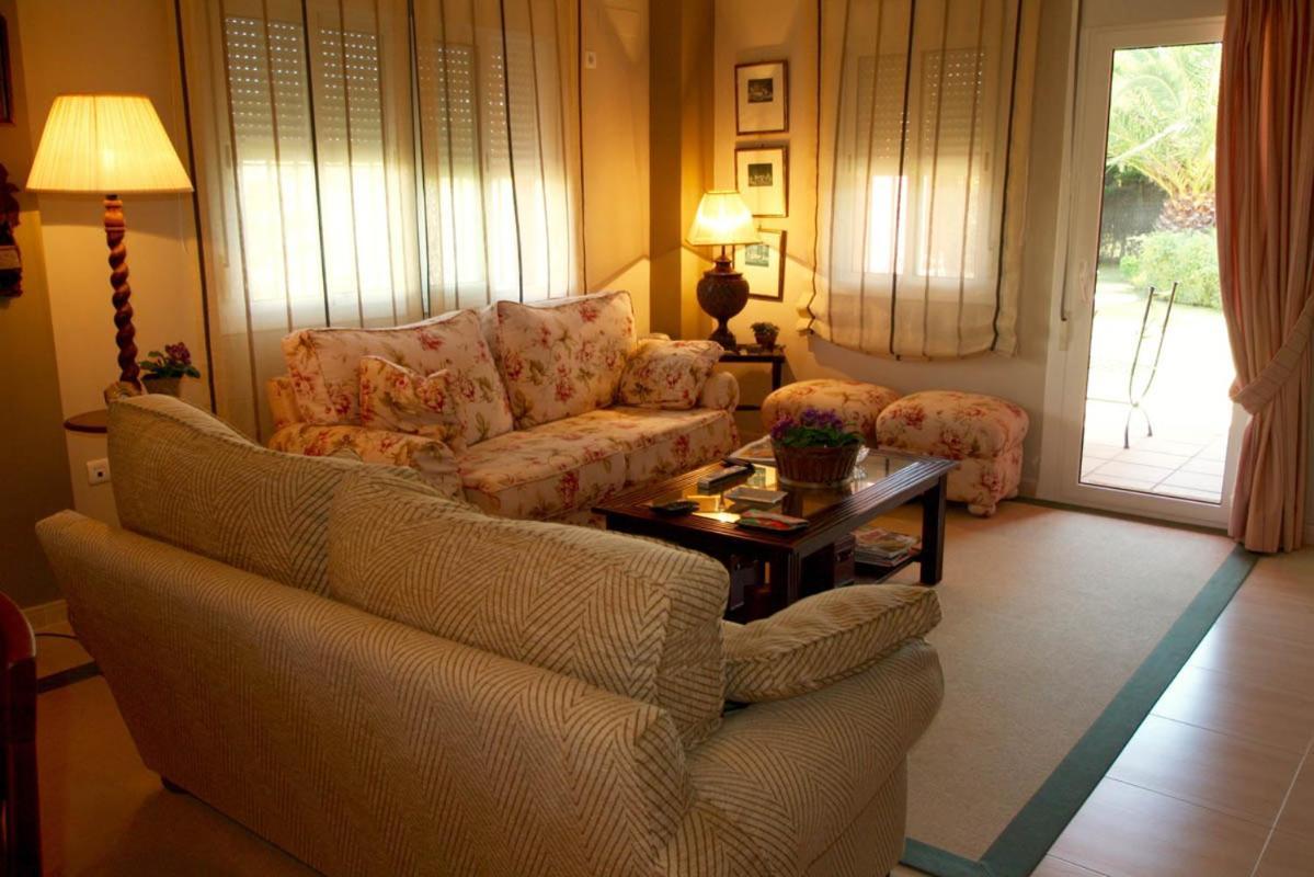 Crav Villa โรเช่ ภายนอก รูปภาพ